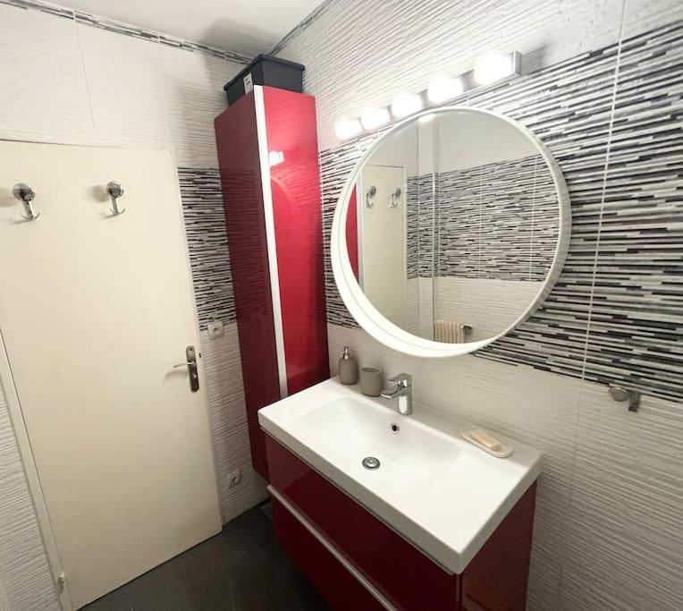 Appartement Confort Avec Balcon - Champigny Εξωτερικό φωτογραφία