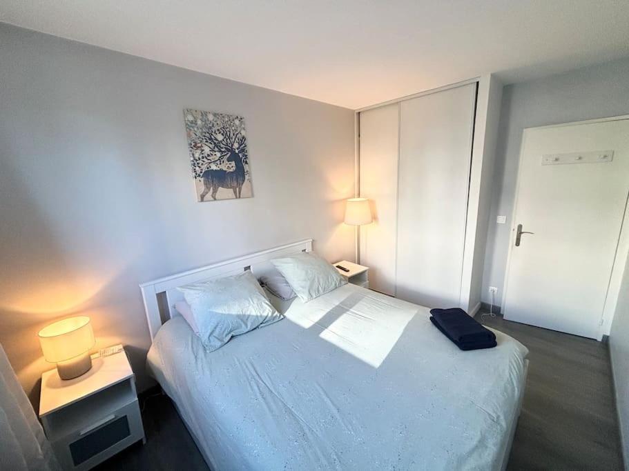Appartement Confort Avec Balcon - Champigny Εξωτερικό φωτογραφία